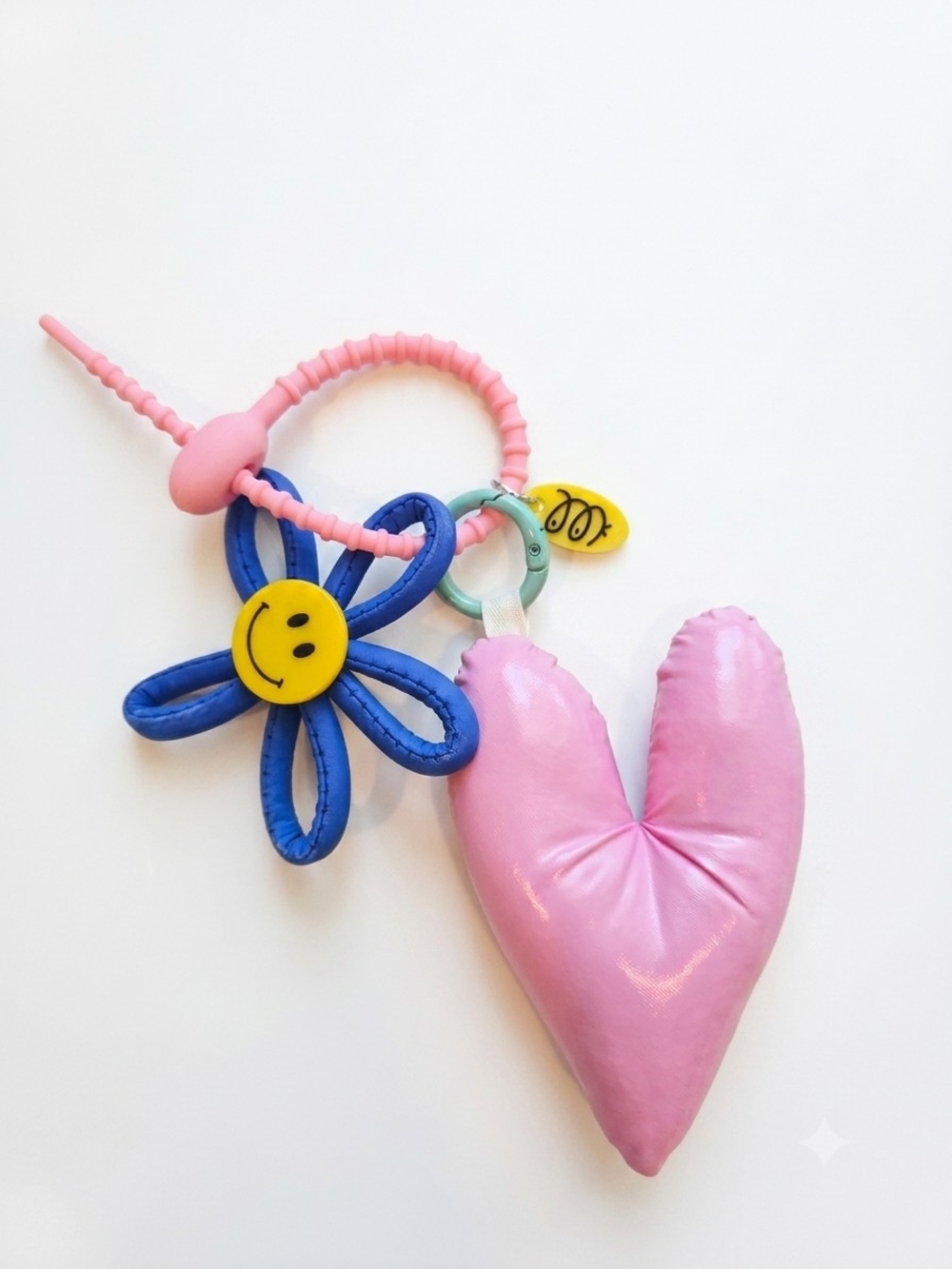 Makomaki Pink Heart & Blue Smiley Flower Keychain Charm